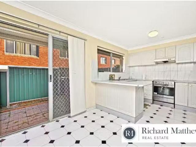 Condo for rent in Sydney, New South Wales