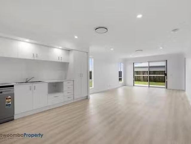 House for rent in Meringandan West, Queensland