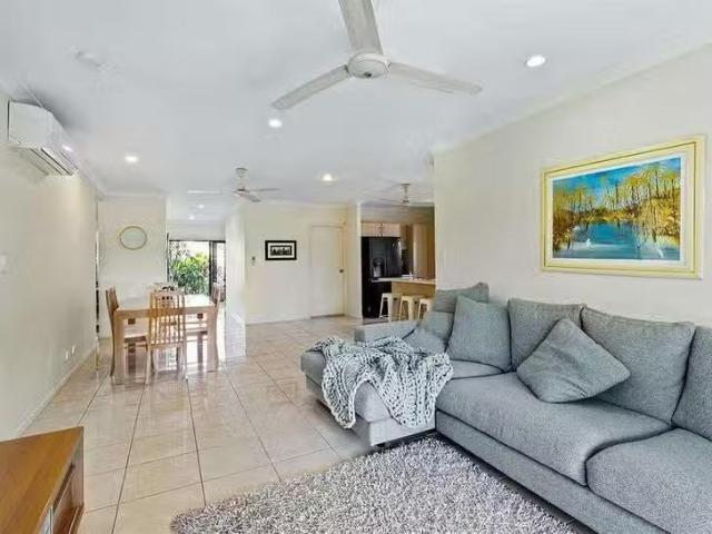 House for rent in Kewarra Beach, Queensland