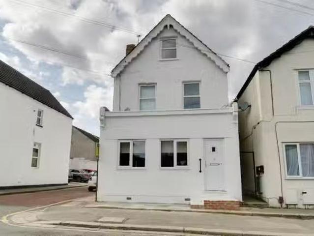 House for rent in Foots Cray, Greater London