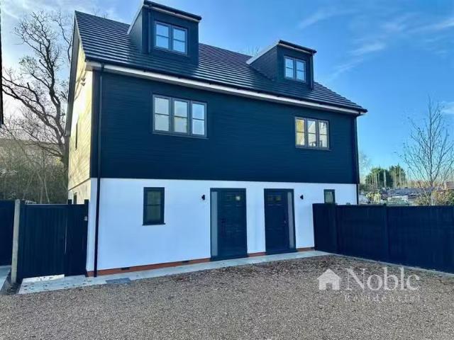 House for rent in Duton Hill, Essex