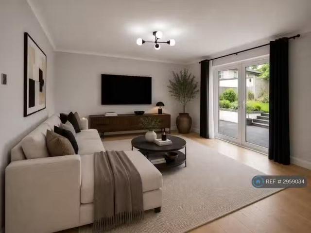 House for rent in Livingston Village, Dedridge