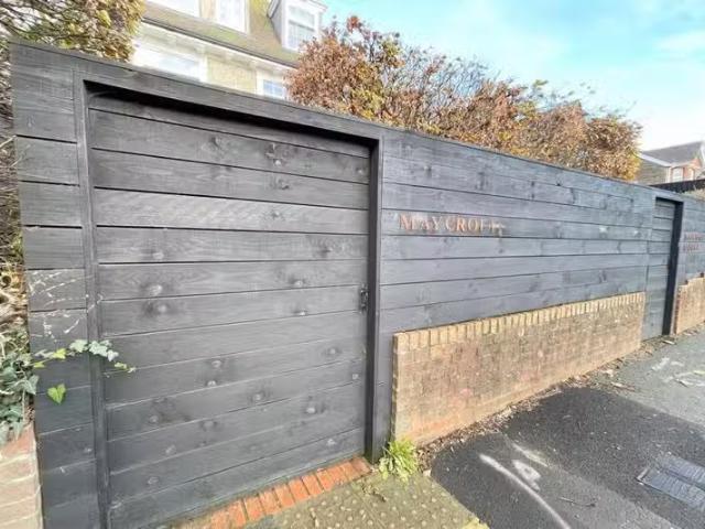 House for rent in Seaford, Iford