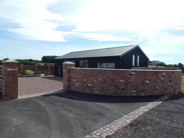 House for rent in Aldgate, Lyons