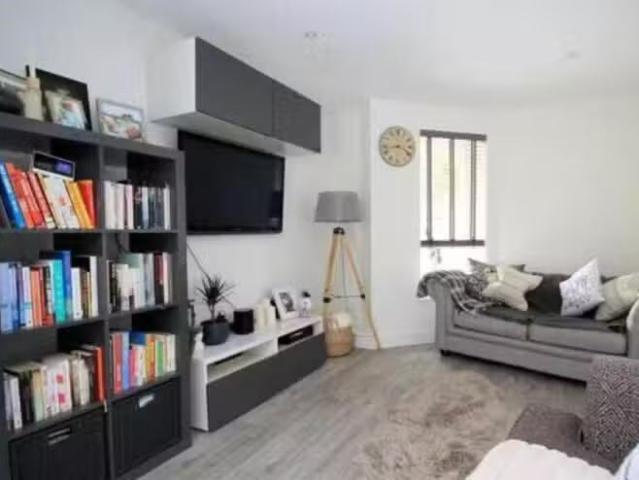 House for rent in Mile Oak, Brighton & Hove