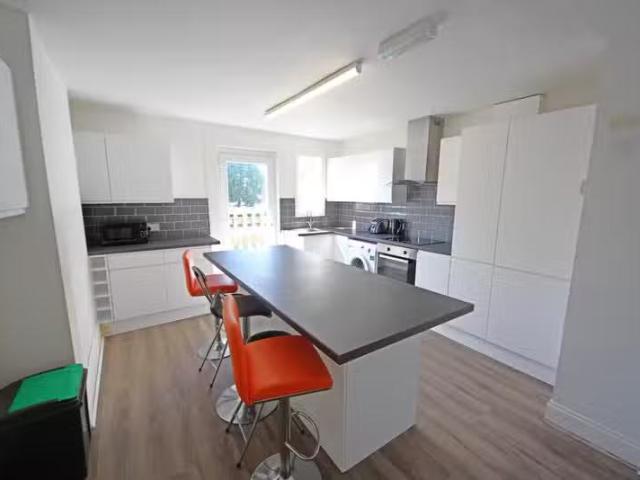 House for rent in Lower Edmonton, Edmonton