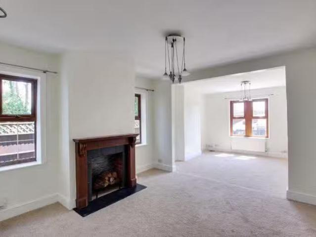 House for rent in Pinner, Greater London