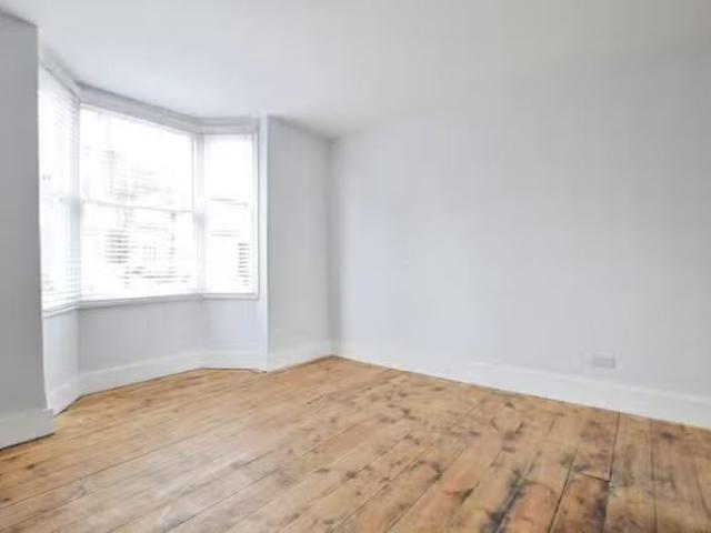 House for rent in St Albans, Five Acres