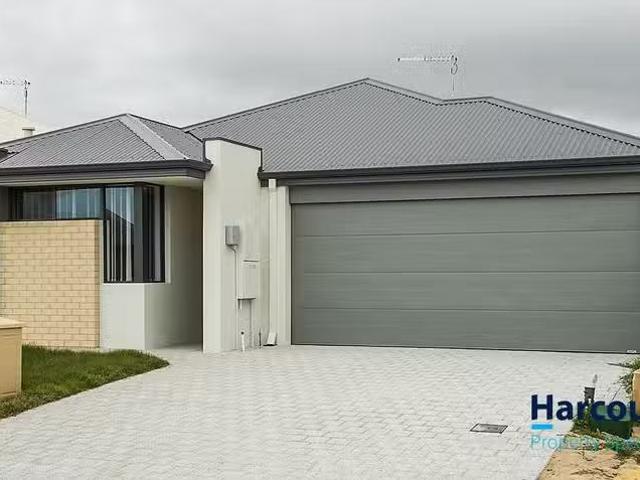 House for rent in Hocking, Western Australia