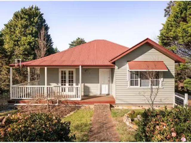 House for rent in Sydney, Blue Mountains City Council