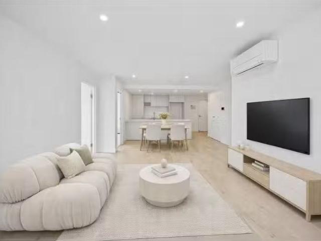 Apartment for rent in Phillip, District of Woden Valley