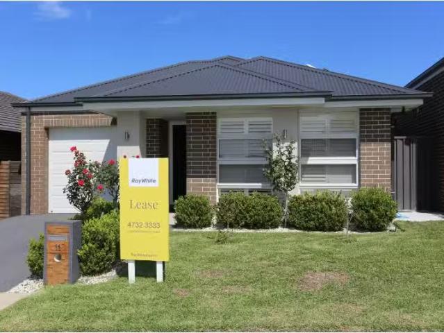 House for rent in Jordan Springs, Sydney