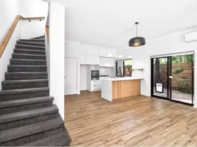 Condo for rent in Leederville, Western Australia