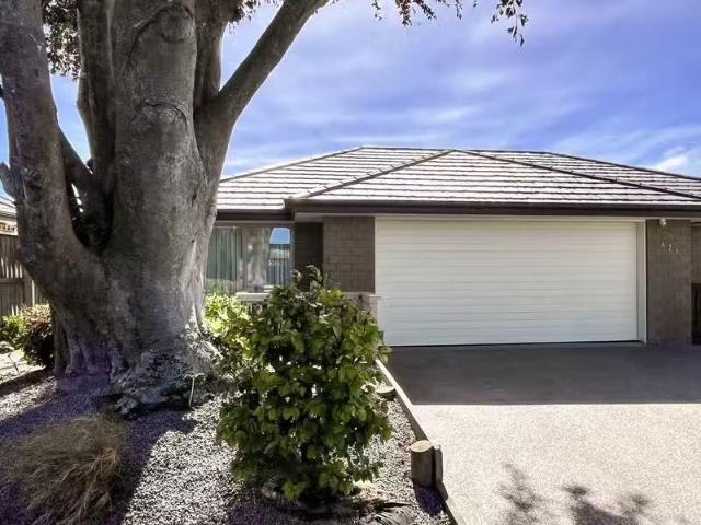 House for rent in Chaslands, Canterbury