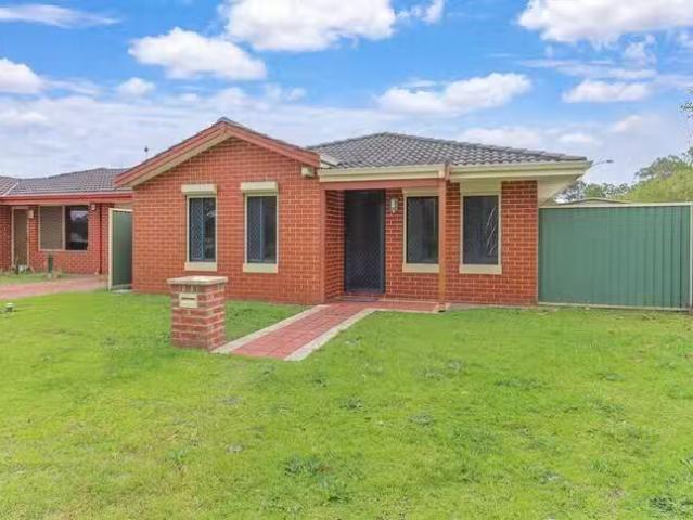 House for rent in Queens Park, Western Australia