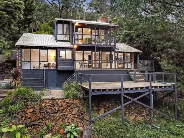House for rent in Camerons Creek, Victoria