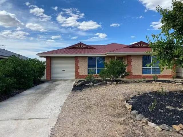 House for rent in Burwood, Melbourne