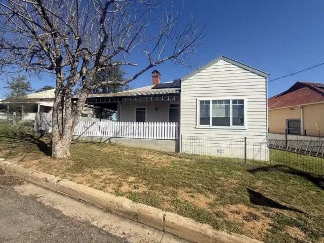 House for rent in Canowindra, Cabonne Council