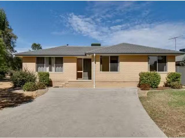 House for rent in Thurgoona, Albury