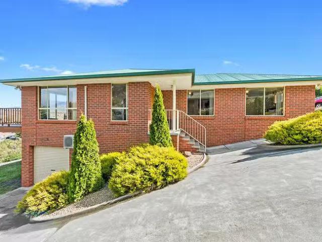 House for rent in Claremont, Hobart