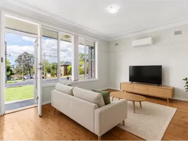 House for rent in Sutherland Shire, Sydney