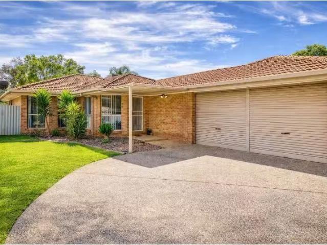 House for rent in Lavington, Albury