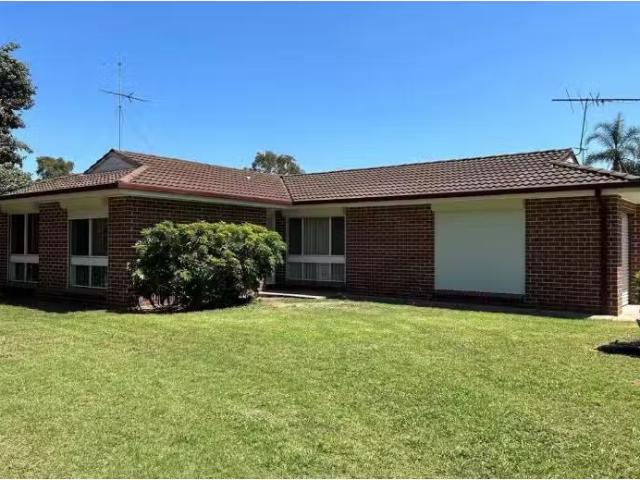 House for rent in Mount Annan, Sydney