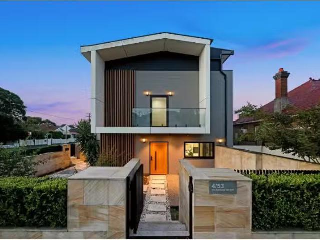 Condo for rent in Sydney, New South Wales