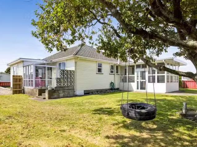 House for rent in Taranaki