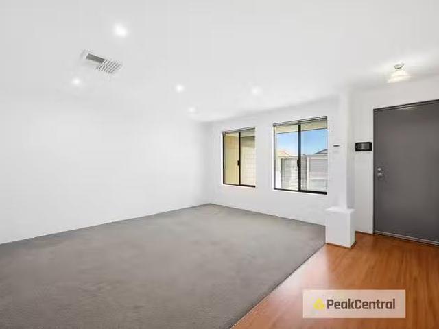 House for rent in Canning Vale, Western Australia