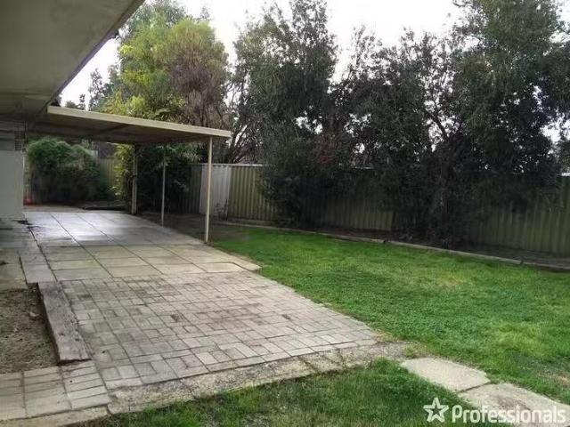 House for rent in High Wycombe, Western Australia