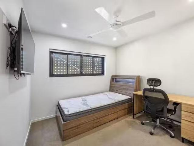 Apartment for rent in Toombul, Queensland