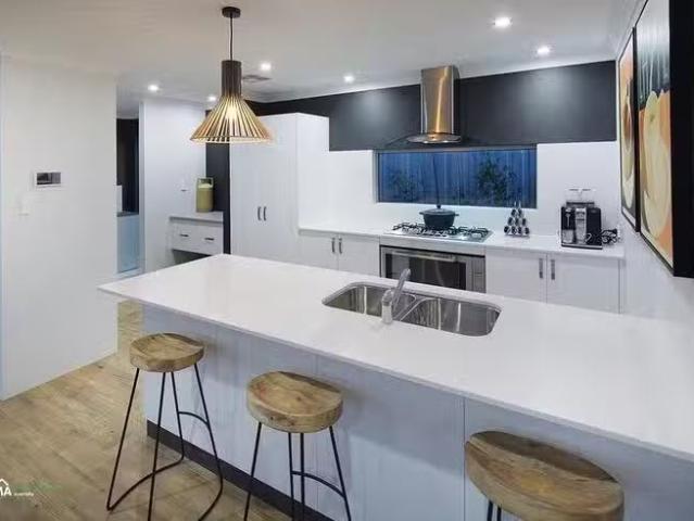 House for rent in Golden Bay, Western Australia