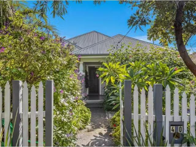 House for rent in Wollongong West, New South Wales
