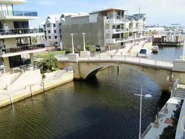 Apartment for rent in Parklands, Western Australia
