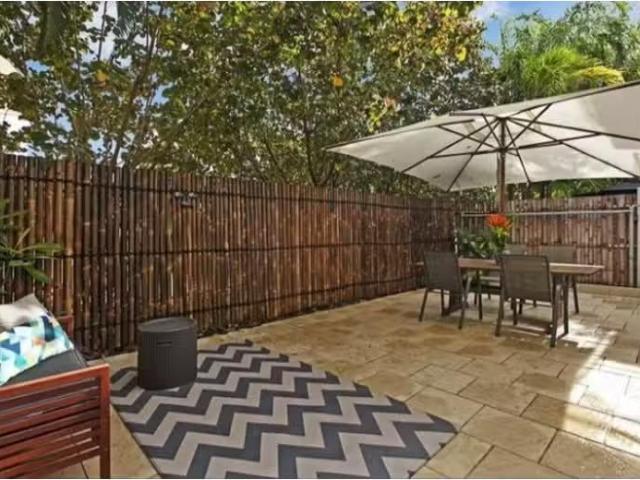 Apartment for rent in Winnellie, Northern Territory