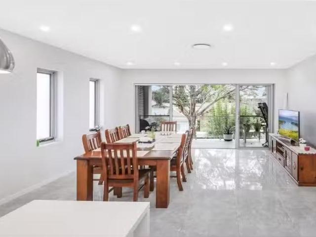 Condo for rent in Sydney, New South Wales