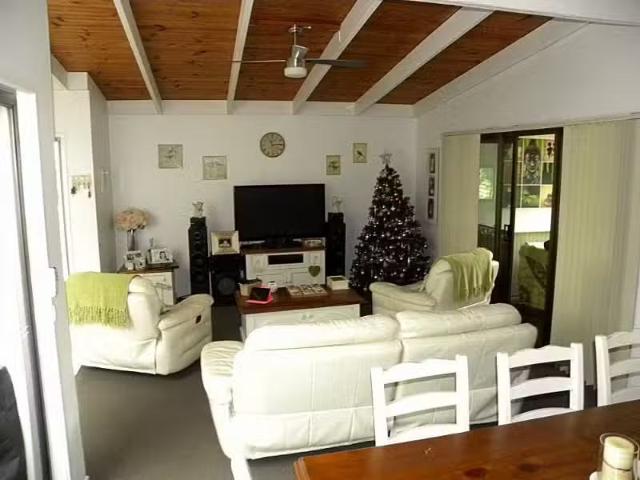 House for rent in Catalina, New South Wales