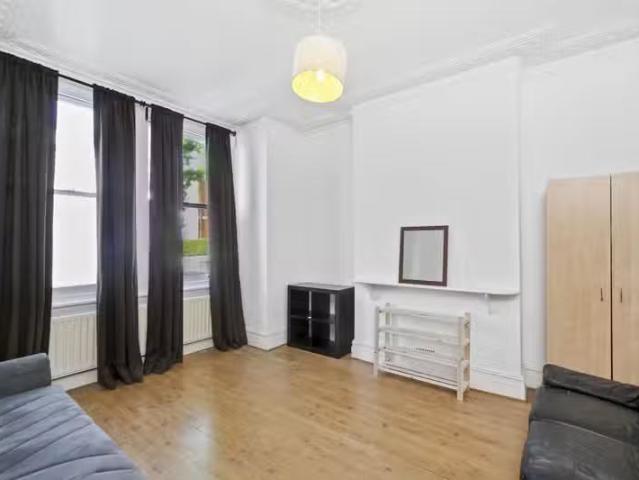 House for rent in Fulham, Cat Hill