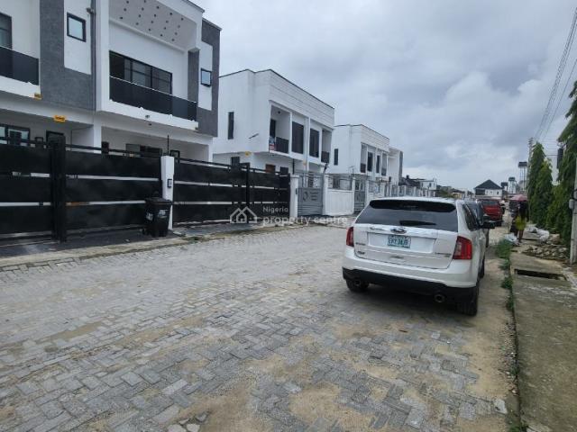 Duplex for sale in Eti Osa, Lagos