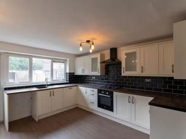 House for rent in Stanley, Scotland