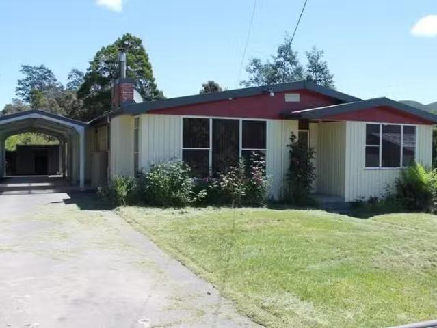 House for rent in Queenstown, Tasmania