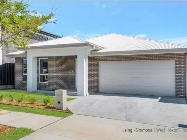 House for rent in Edmondson Park, Sydney