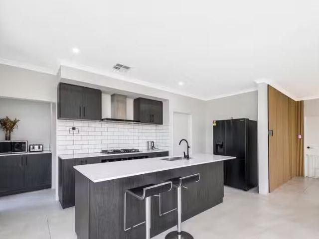 House for rent in Alkimos, Western Australia