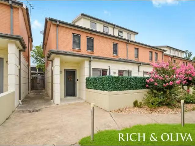 Condo for rent in Sydney, New South Wales