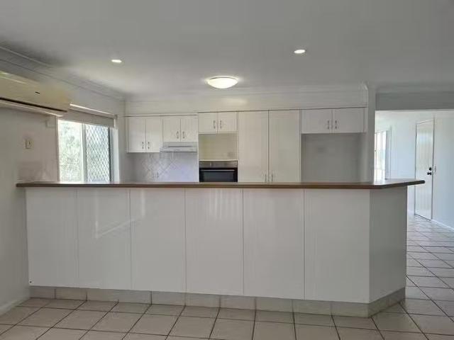 House for rent in Mudgeeraba, Gold Coast City