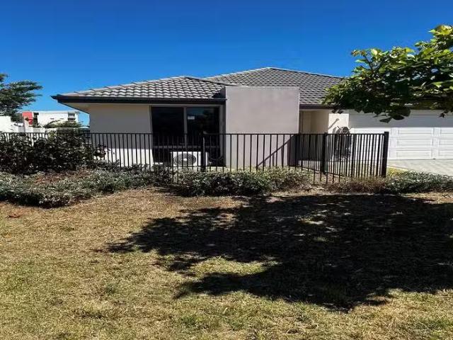 House for rent in Parklands, Western Australia