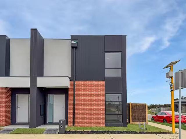 House for rent in Armstrong, Victoria