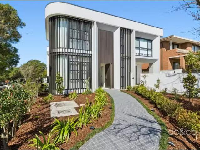 Condo for rent in Sydney, New South Wales