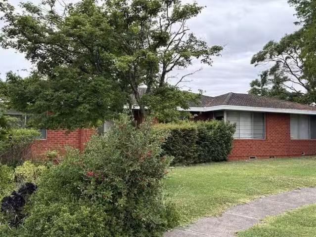 House for rent in Marsfield, Sydney
